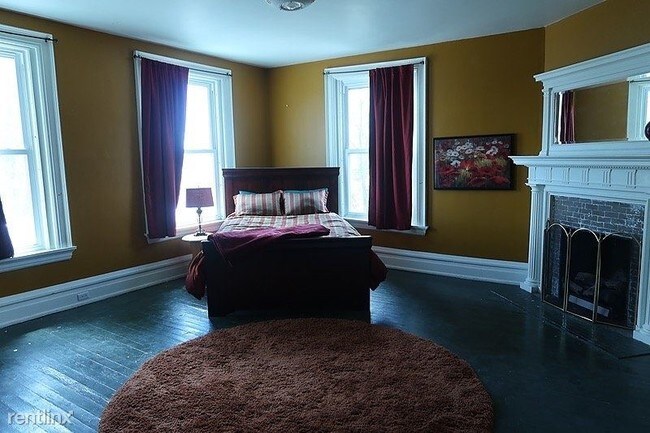 Foto del edificio - 847 W Park St
