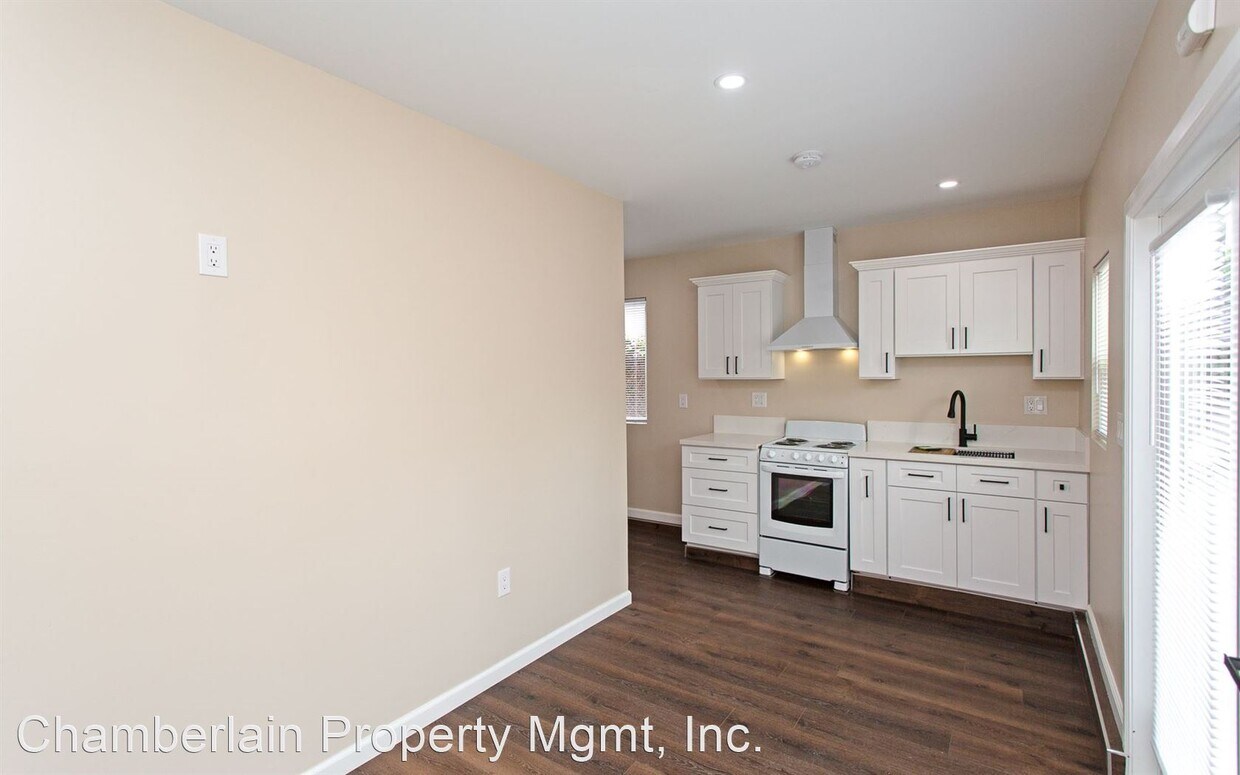 Primary Photo - 1 br, 1 bath House - 3456 Madison St