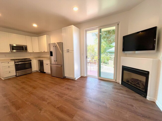 Foto del edificio - New Construction 3-Bedroom House by Cal Poly