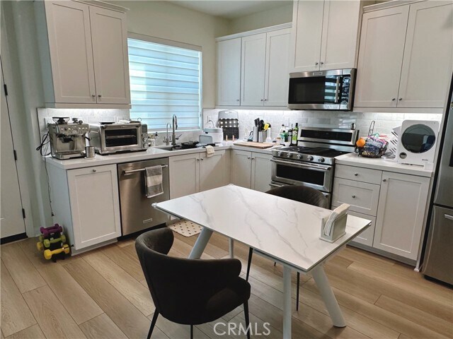 Foto del edificio - 12268 Starling Ln