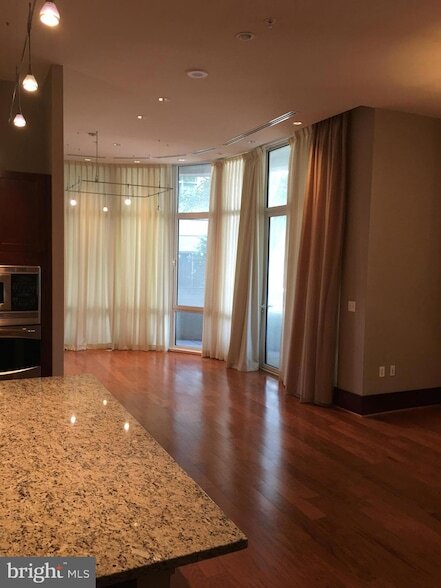 Photo - 8220 Crestwood Heights Dr Apartment