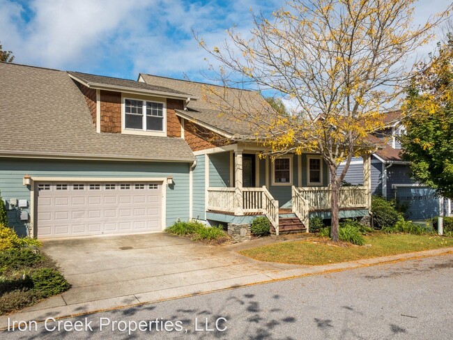 Building Photo - 3 br, 2.5 bath House - 33 Craftsman Circle