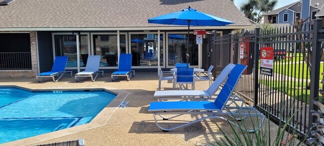 Springfield Crossing Apartments Arlington Tx Apartments Com