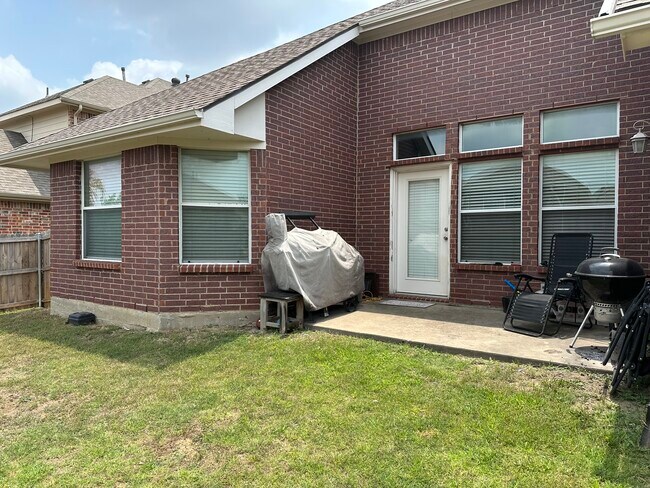 Foto del edificio - 1218 Talley Ln