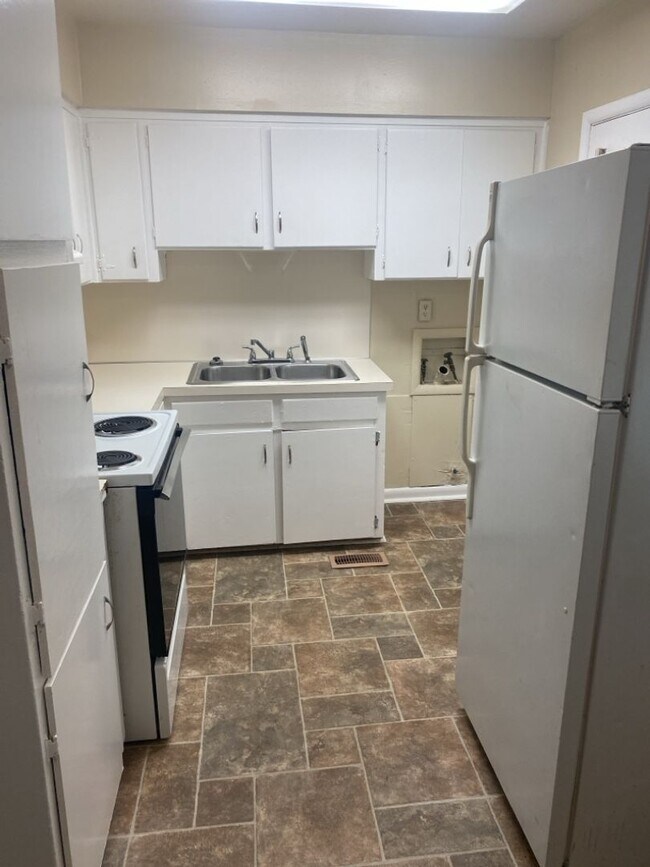 Foto del edificio - 1118 Chalbena Avenue, Columbus, GA 31907