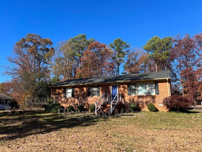 Building Photo - 9602 Meadowview Rd
