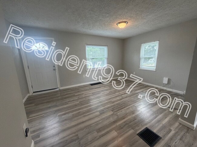 Building Photo - 1641 Horlacher Ave