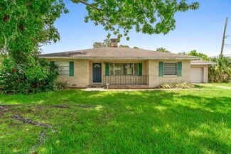 Building Photo - 510 Old Daytona Rd