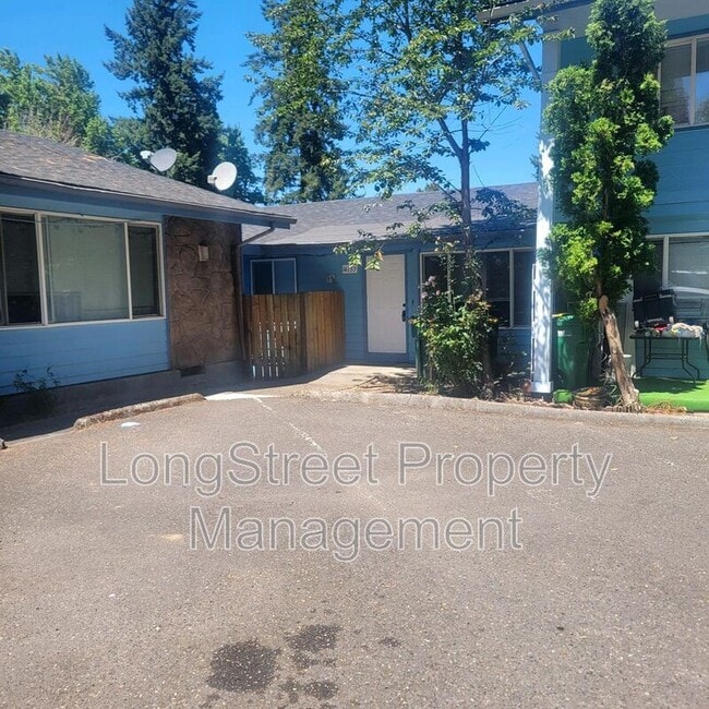 Photo - 14157 SW Allen Blvd House