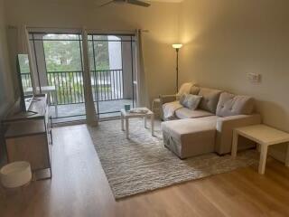 Foto del edificio - 3021 Alcazar Pl