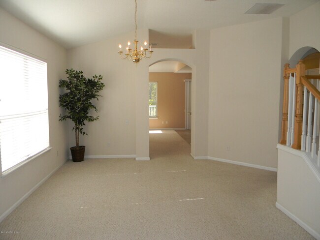 Building Photo - 10599 Roundwood Glen Ct