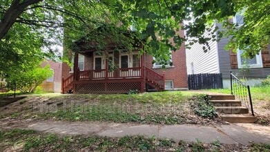 Building Photo - 4668 Rosa Ave