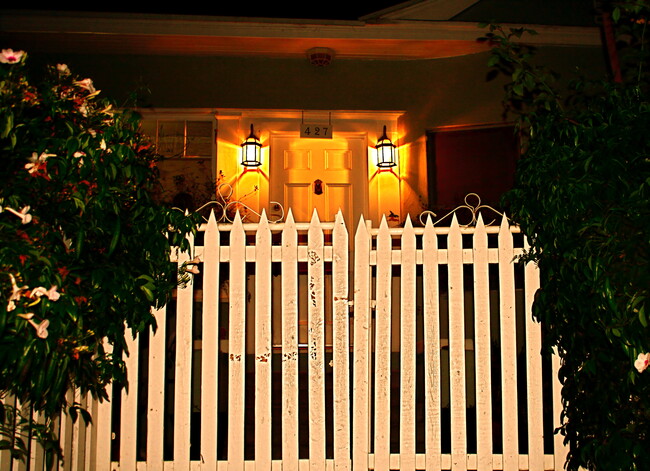 Foto del edificio - 427 Sunset Ave