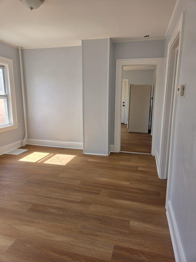 Foto del edificio - 93 N 8th St