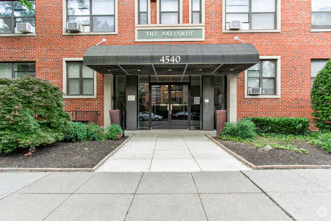 Building Photo - The Palisade Apartments