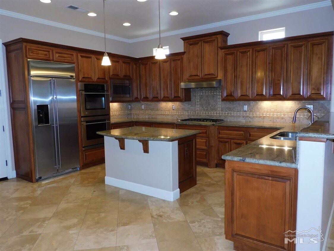 Building Photo - 10120 Burghley Ln
