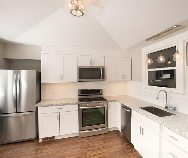 Photo - 1134 SE 45th Ave Apartment