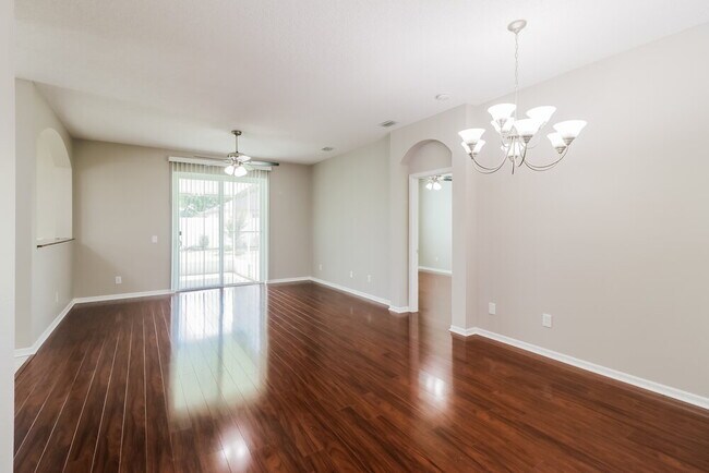 Foto del edificio - 10324 Goldenbrook Way