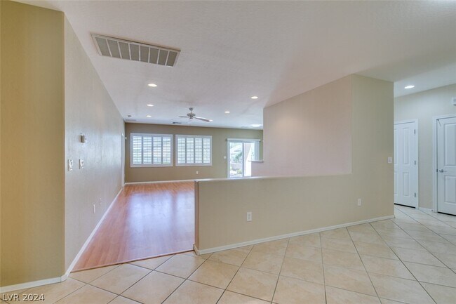 Foto del edificio - 2508 Penumbra Dr