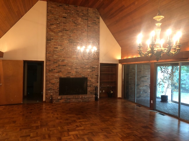 Building Photo - 1206 E Colfax Ave