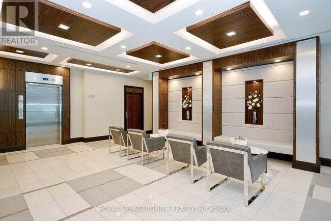 Building Photo - 349 Rathburn Rd W