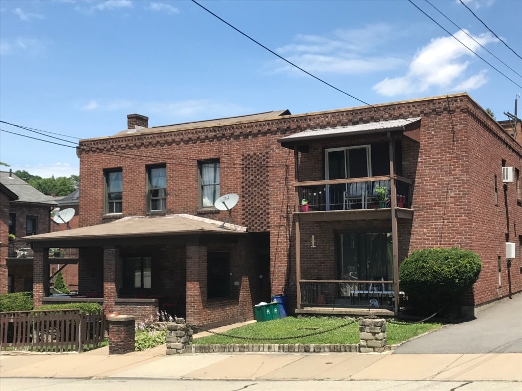 158 Virginia Ave Unit 4, Mount Washington, PA 15211 Apartments in