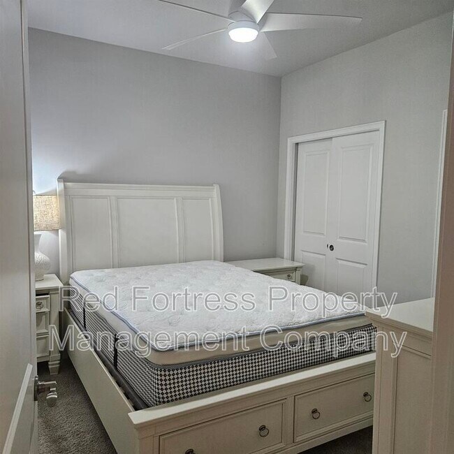 Foto del edificio - 6517 Good Life St
