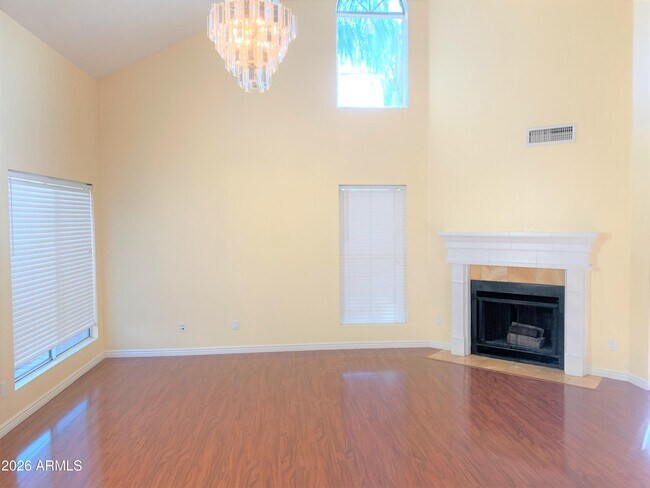 Foto del edificio - 19033 N 6th St