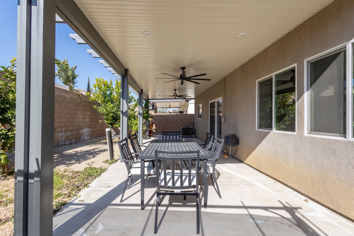 4381 Propeller Ct Unit 1.1337872, Jurupa Valley, CA 92509 Room for