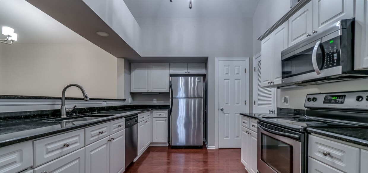 6820 Highway 70 S Unit 310, Nashville, TN 37221 Condo for Rent in