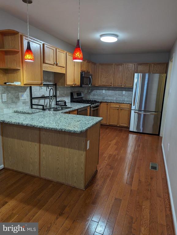 Foto del edificio - 2703 Century Ln