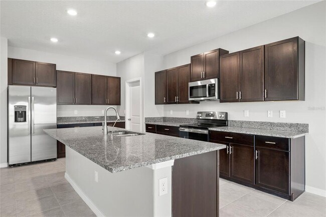 Foto del edificio - 16612 Carlton Pond St