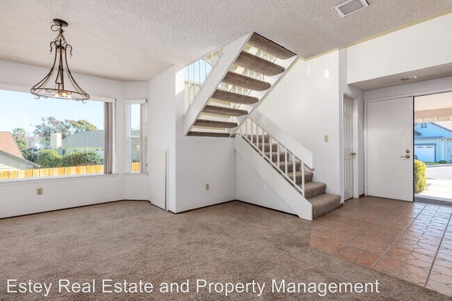 Building Photo - 4 br, 2.5 bath House - 110 Spinnaker Court
