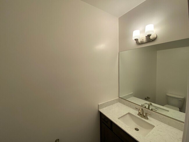 Building Photo - Never Lived In, Brand New Townhome in The ...