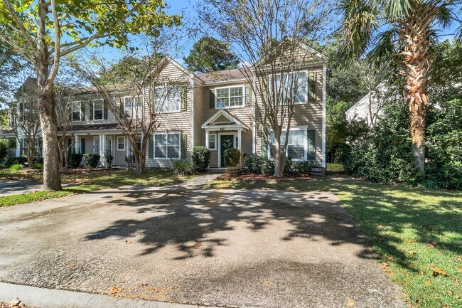 Building Photo - 420 Gardners Cir