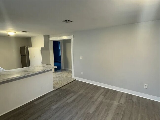 Foto del edificio - 127 Summer St