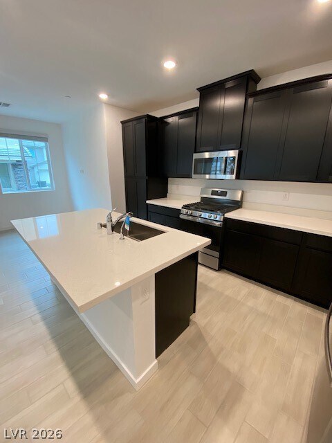 Building Photo - 5730 Sky Pointe Dr