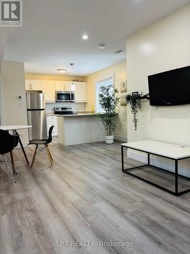 Photo du bâtiment - 224 Portsmouth Gate