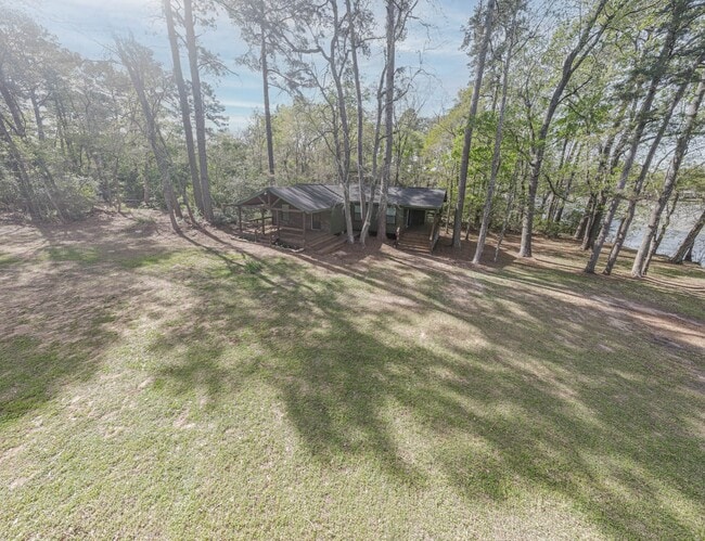 Building Photo - 9126 Lazy Ln