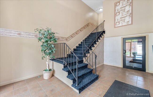 Building Photo - 2410 N Kennicott Dr