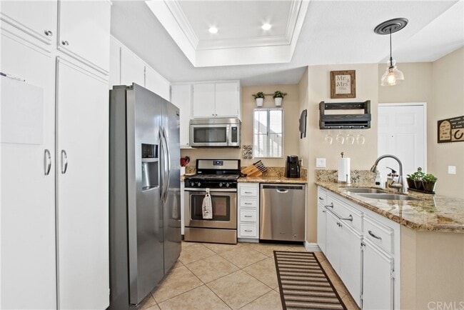 Building Photo - 28880 Canyon Point