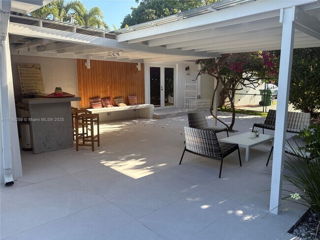 Foto del edificio - 8295 SW 116th St