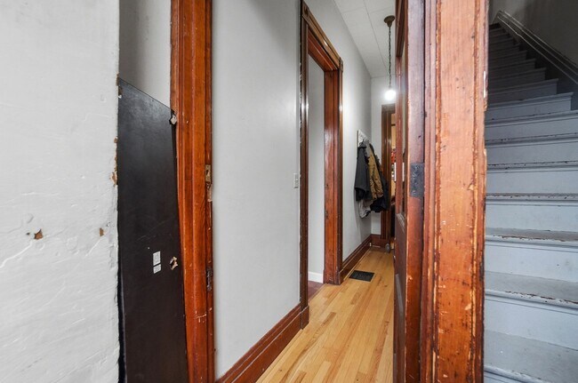 Foto del edificio - 6 bed/2 bath on Wheeler St., Mins. from UC for Only $650/pp ($3900/mo)!