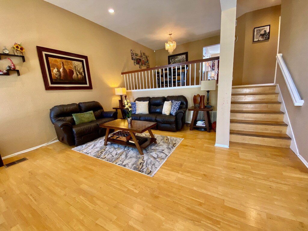Foto principal - 5632 Canterbury Dr