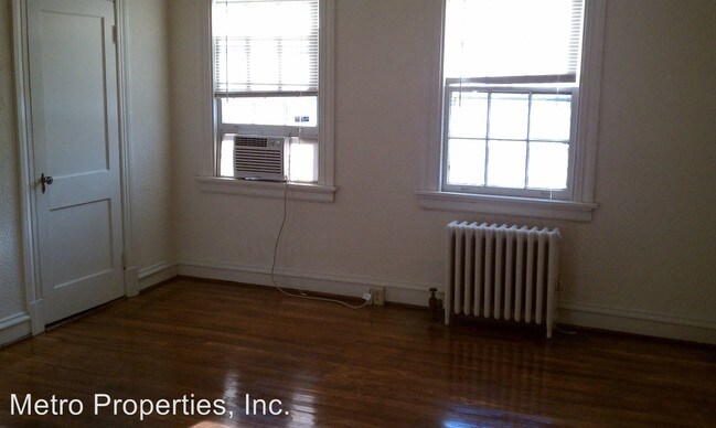 Building Photo - 4518 Grove Ave