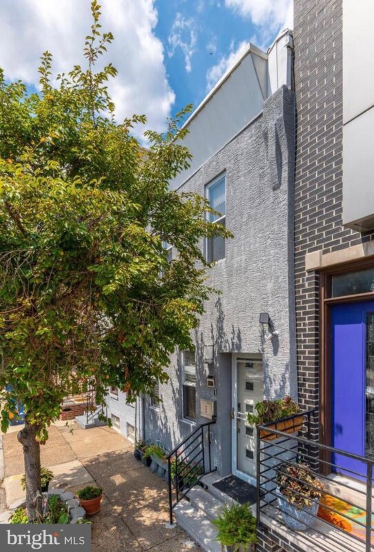 Building Photo - 3354 Agate St
