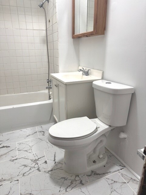 Foto del edificio - 2150 N Halsted St