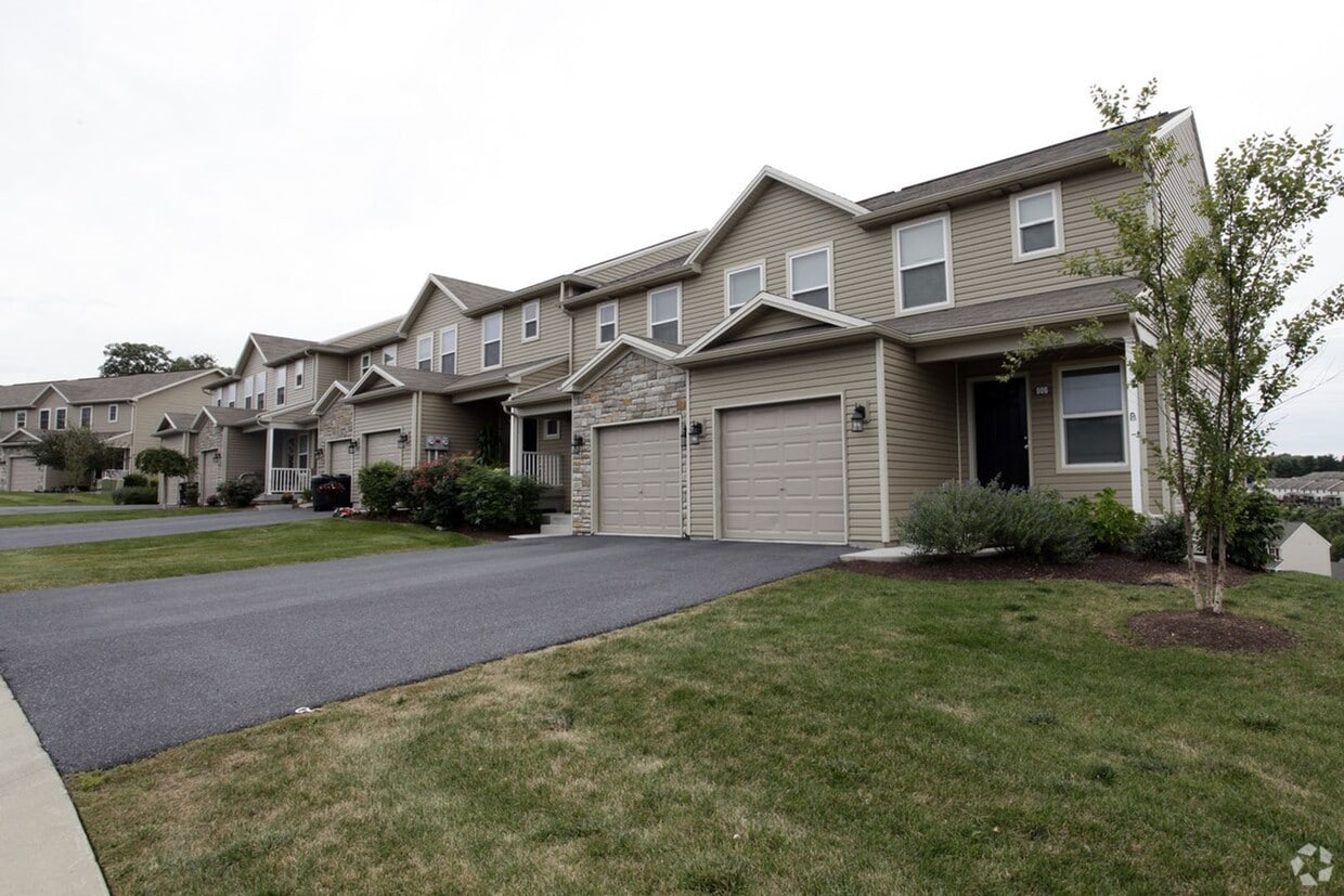 Primary Photo - Ivy Ridge 1103 LLC