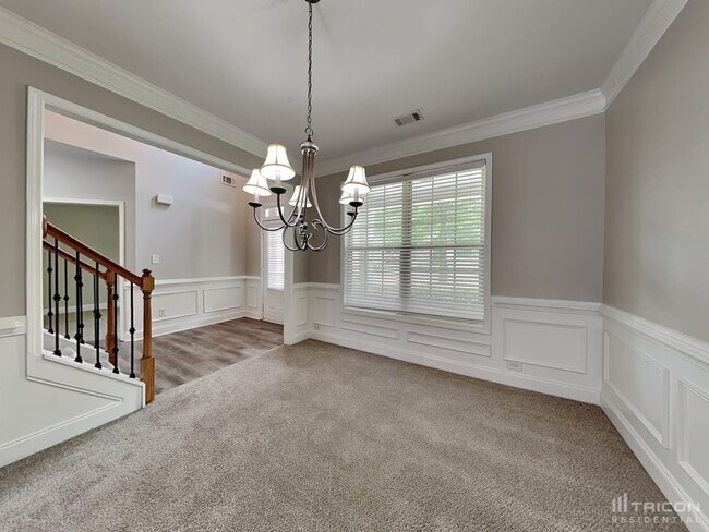 Building Photo - 632 Talon View Court Auburn GA
