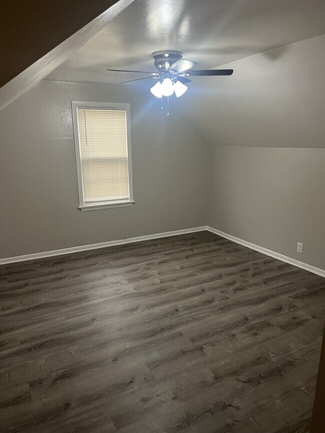 Foto del edificio - 3322 N 60th St